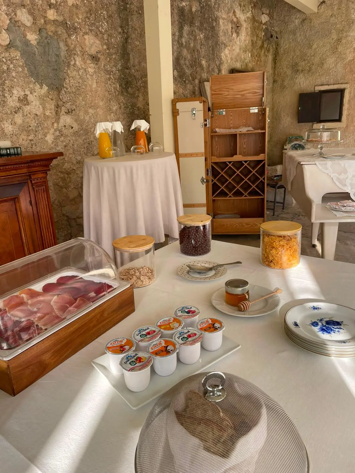Colazione in giardino